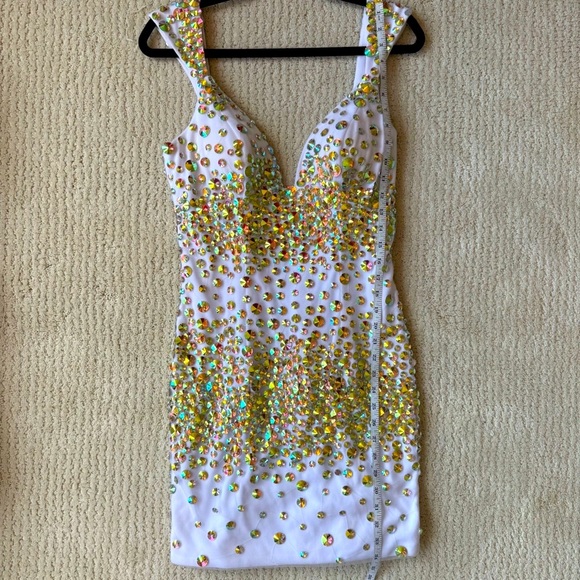 VIENNA White Iridescent Beaded Evening Cocktail Formal Mini Party Dress … - Picture 8 of 14